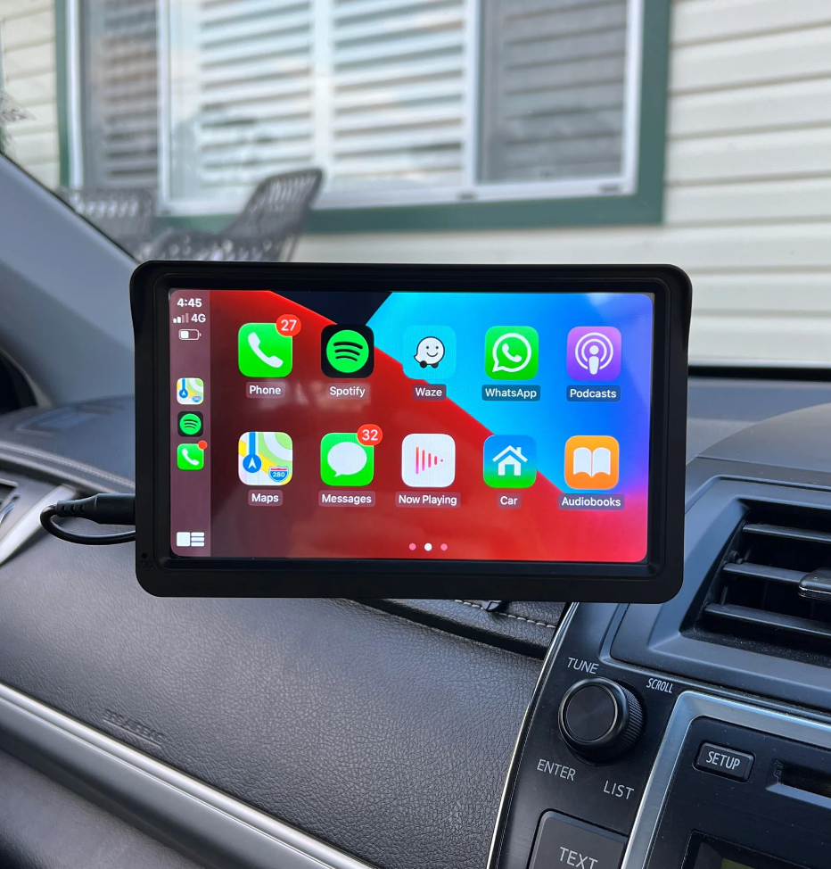 THE DRIVELINK -  Apple & Android Friendly CarPlay